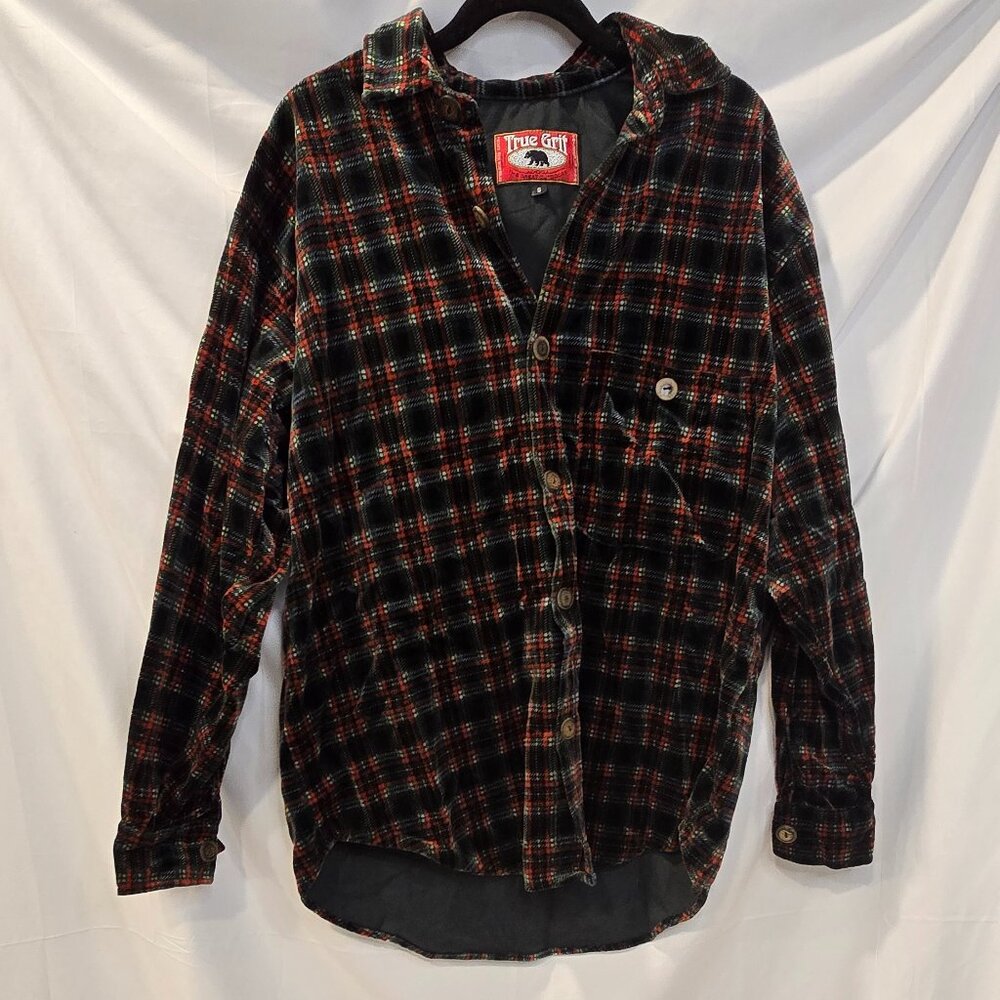 True Grit Black & Red Plaid Button-up Soft Shirt Size Small Wooden Button
